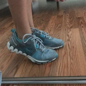 Great condition Reebok Zigs!